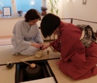 Unterricht im Haus der Teemeisterin